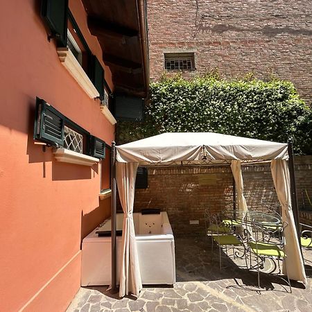 Isaia Garden -Private Garden Spa Bath Bolognarooms Bolonha Exterior foto